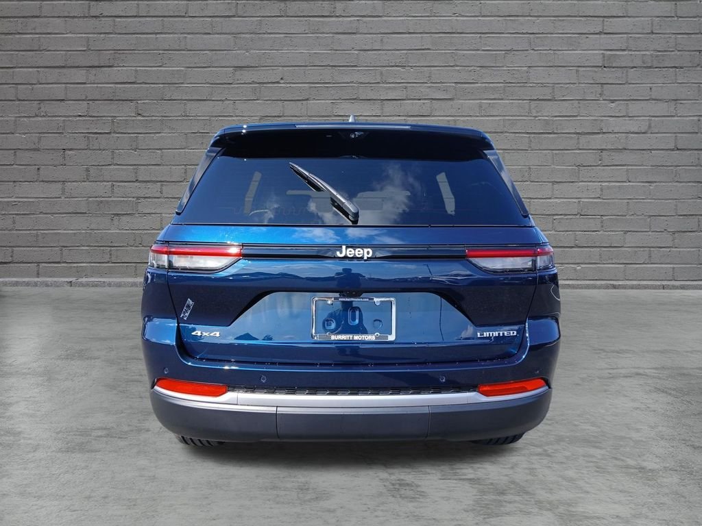 New 2027 Fathom Blue Pearlcoat Jeep Limited image 4