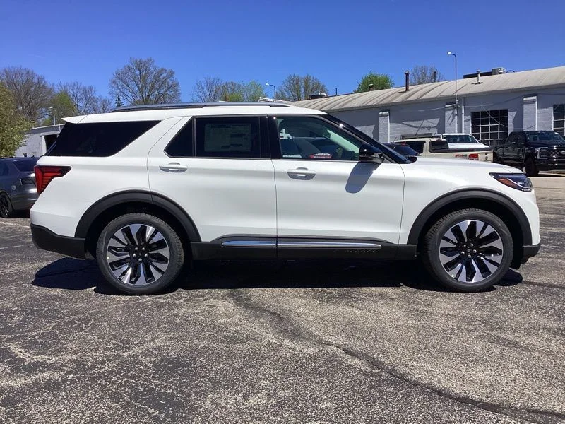 New 2026 White Ford Platinum image 10