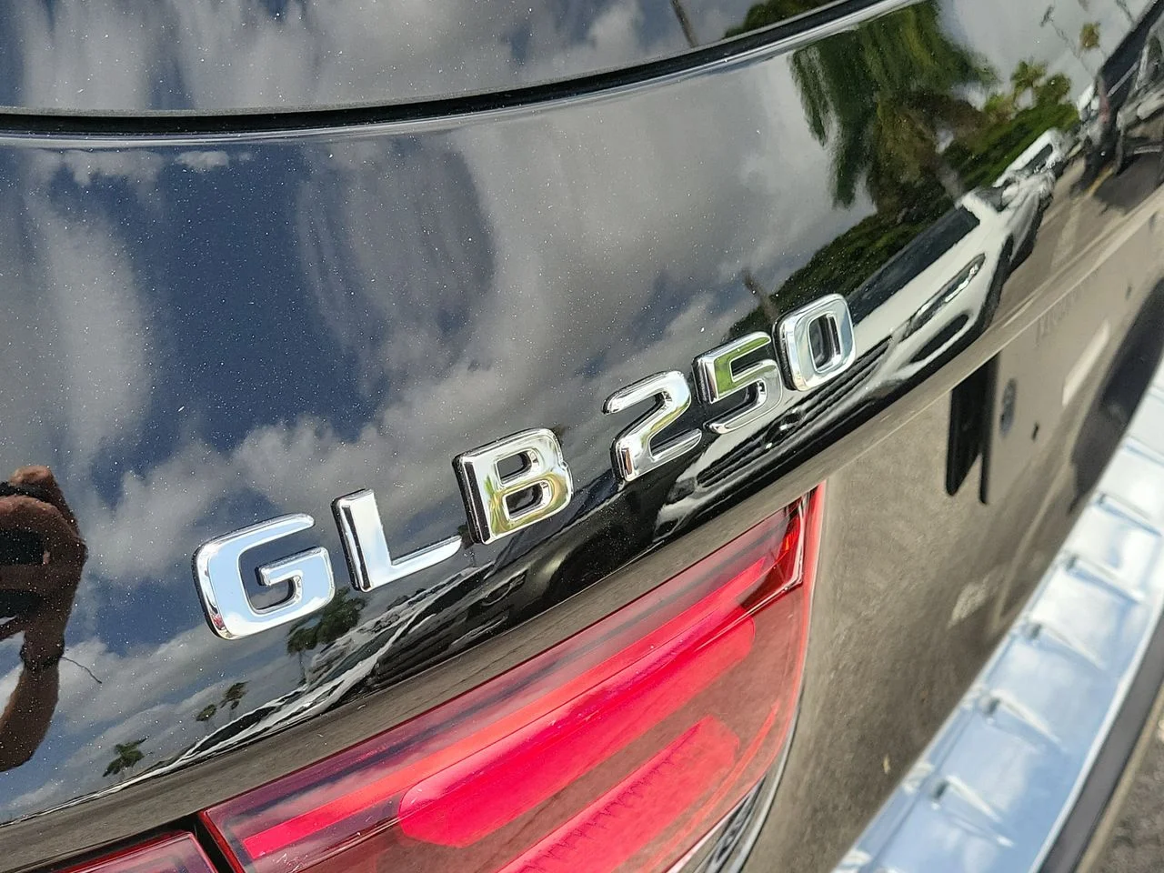 Certified Used 2026 Black Mercedes-Benz GLB 250 image 7