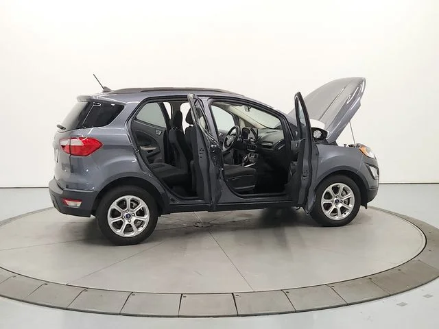 Used 2021  Ford SE image 16