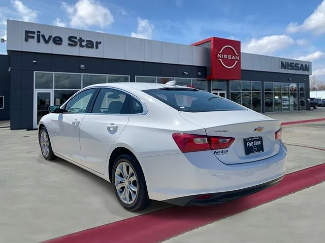 Used 2025 White Chevrolet LT image 4