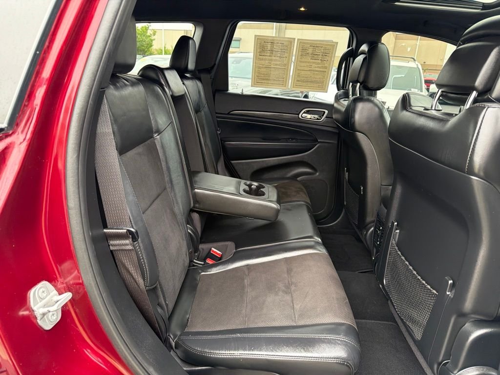 Used 2020 Red Jeep Altitude image 21