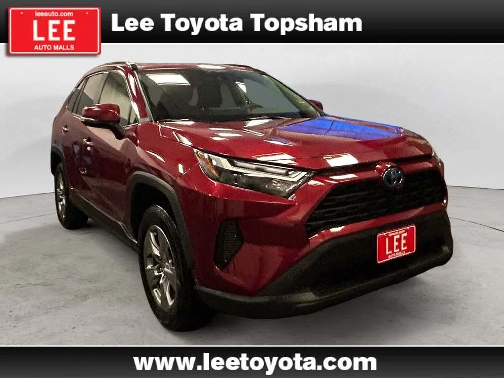 Used 2023 Pearl Toyota Hybrid XLE image 7