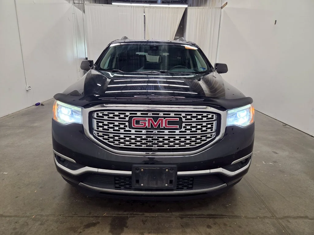 Used 2018 Black GMC Denali image 2