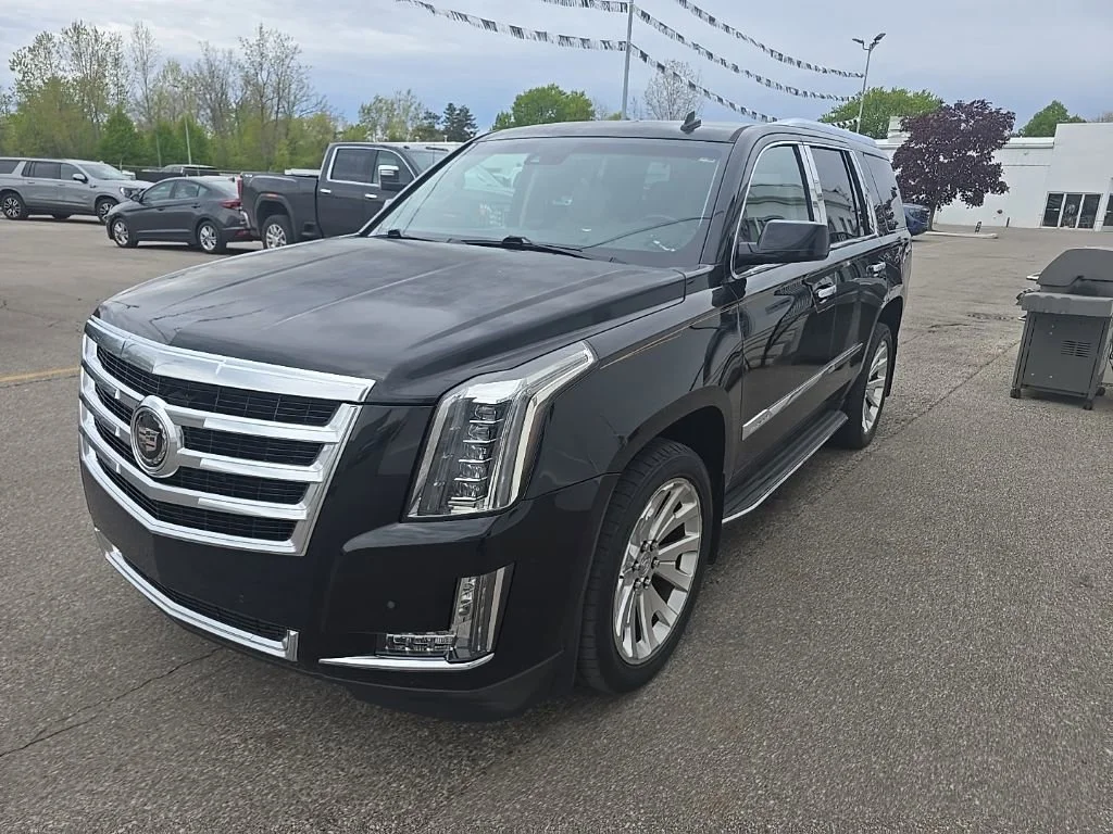 2015 Cadillac Escalade AWD Premium's photo
