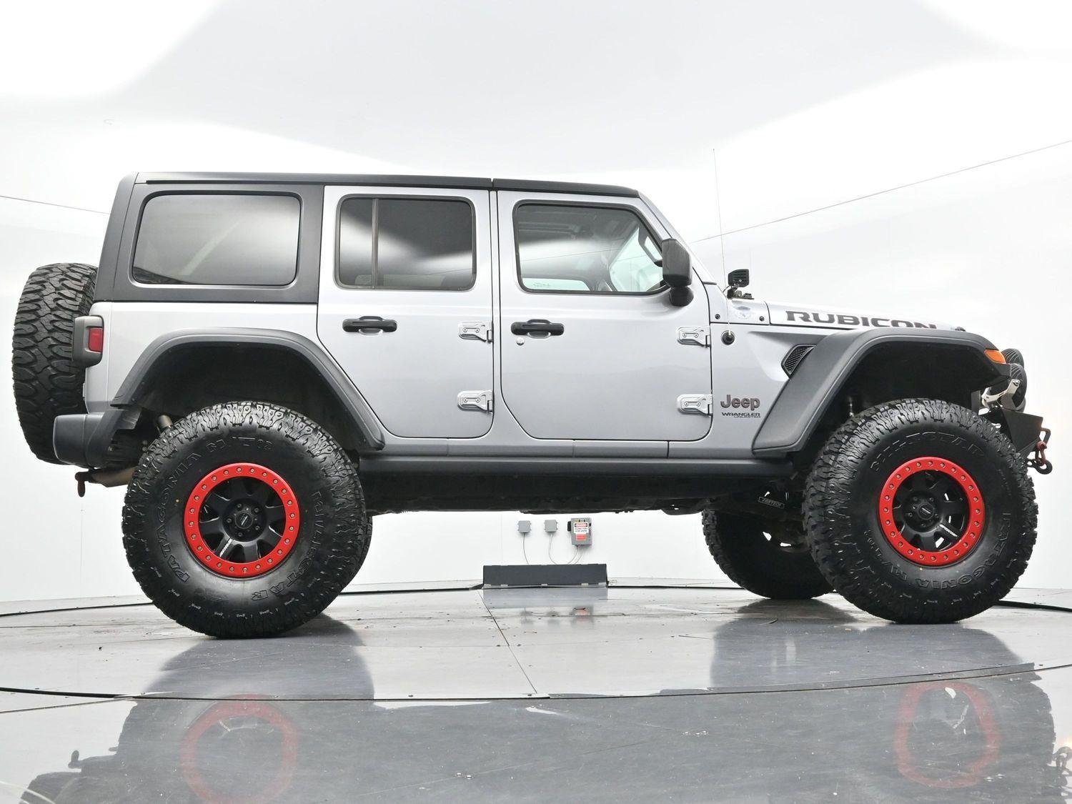 Used 2020 Billet Silver Metallic Clearcoat Jeep Rubicon image 47