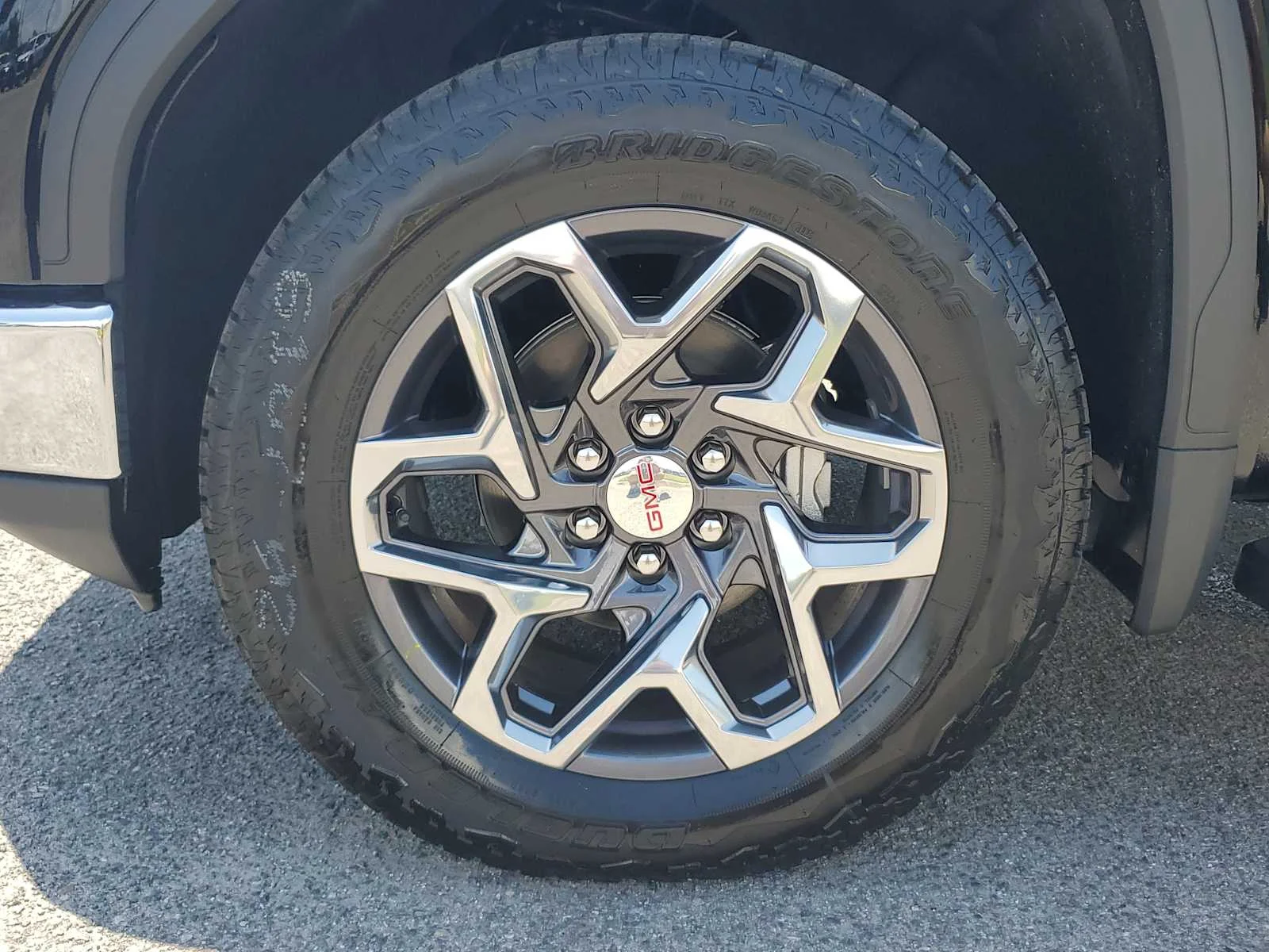 New 2026 Onyx Black GMC SLT image 10
