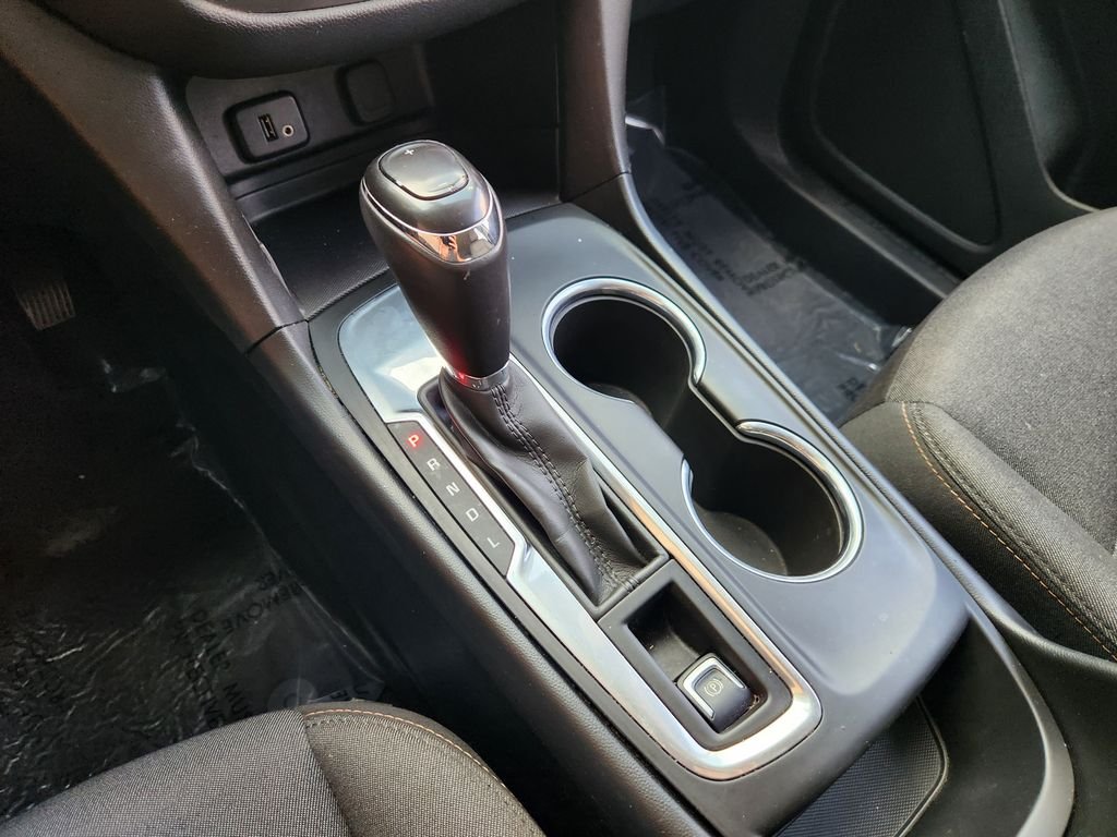Used 2018 Silver Ice Metallic Chevrolet LT image 21