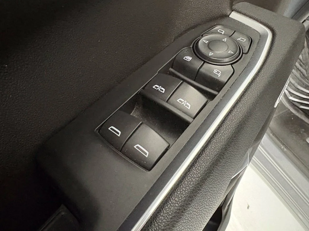 Used 2025 Gray Chevrolet LTZ image 25
