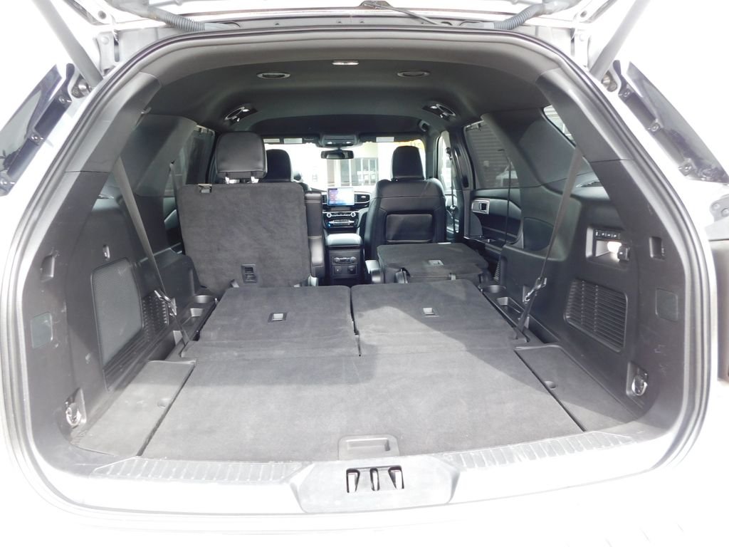 Used 2021 Silver Ford ST image 32