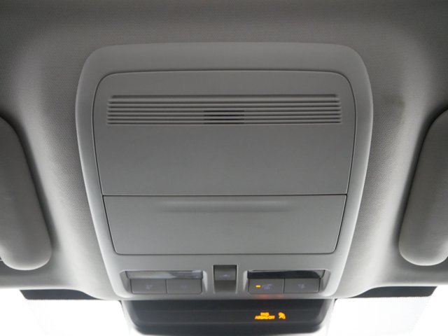 Used 2024 Machine Gray Metallic Mazda S AWD image 24