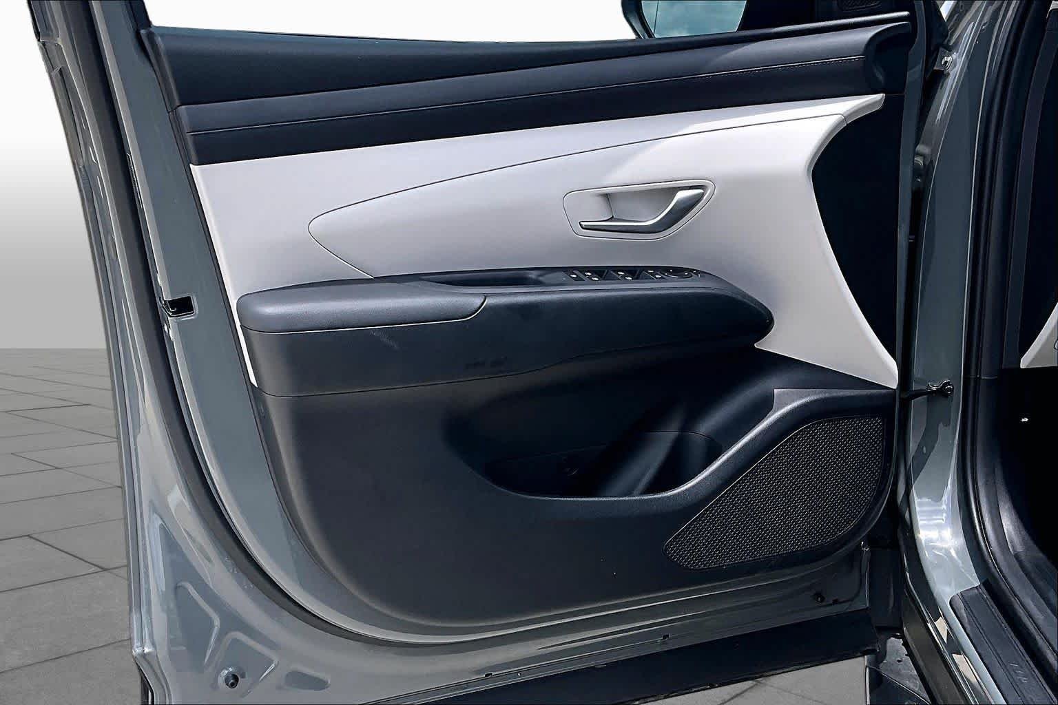 2026 Hyundai Tucson SEL - Photo 18