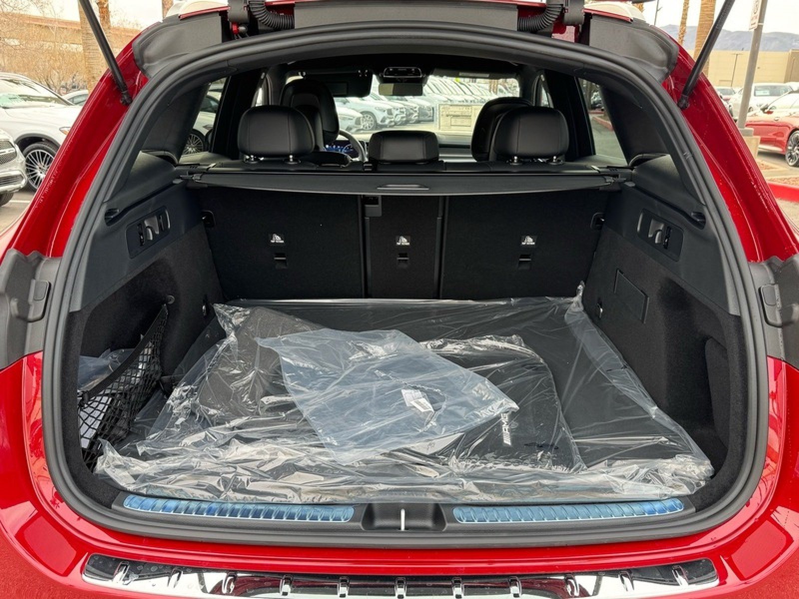 New 2026 MANUFAKTUR Patagonia Red Metallic Mercedes-Benz GLC 300 SUV image 16
