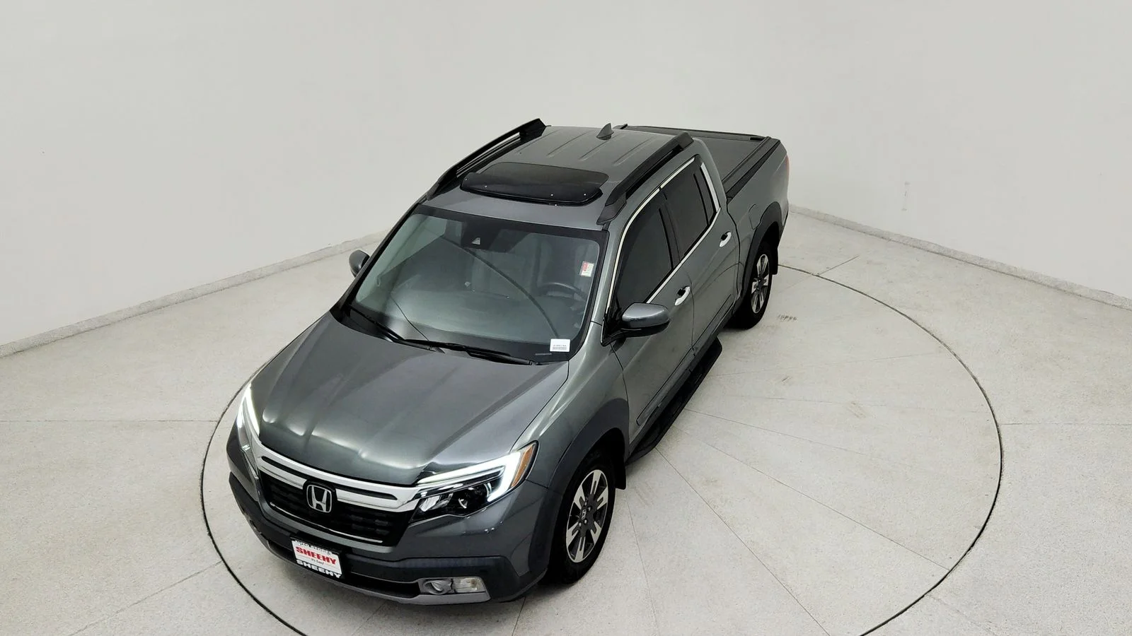 Used 2019 Silver Honda RTL-E image 18