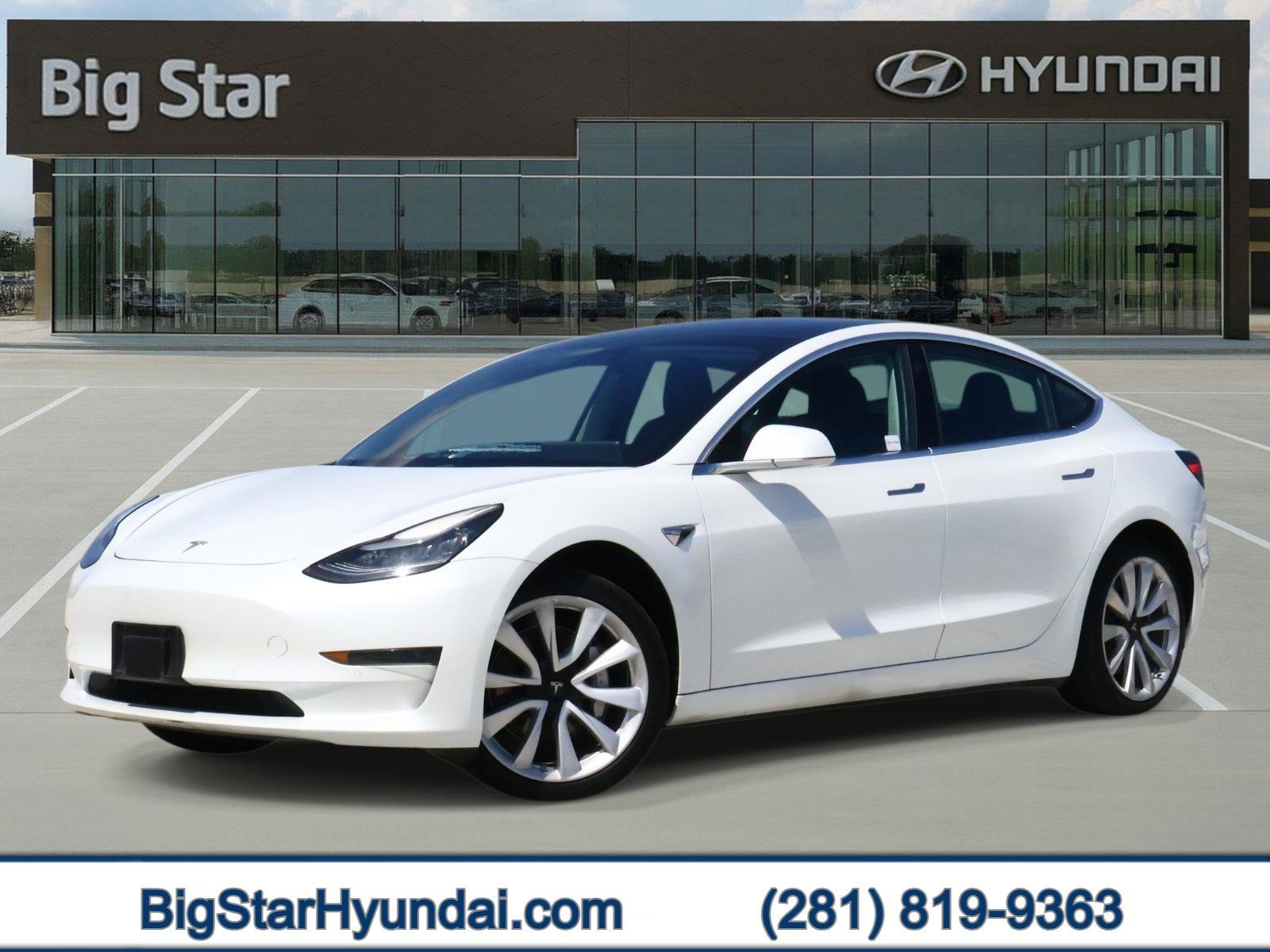 2020 Tesla Model 3 Standard Range Plus's photo