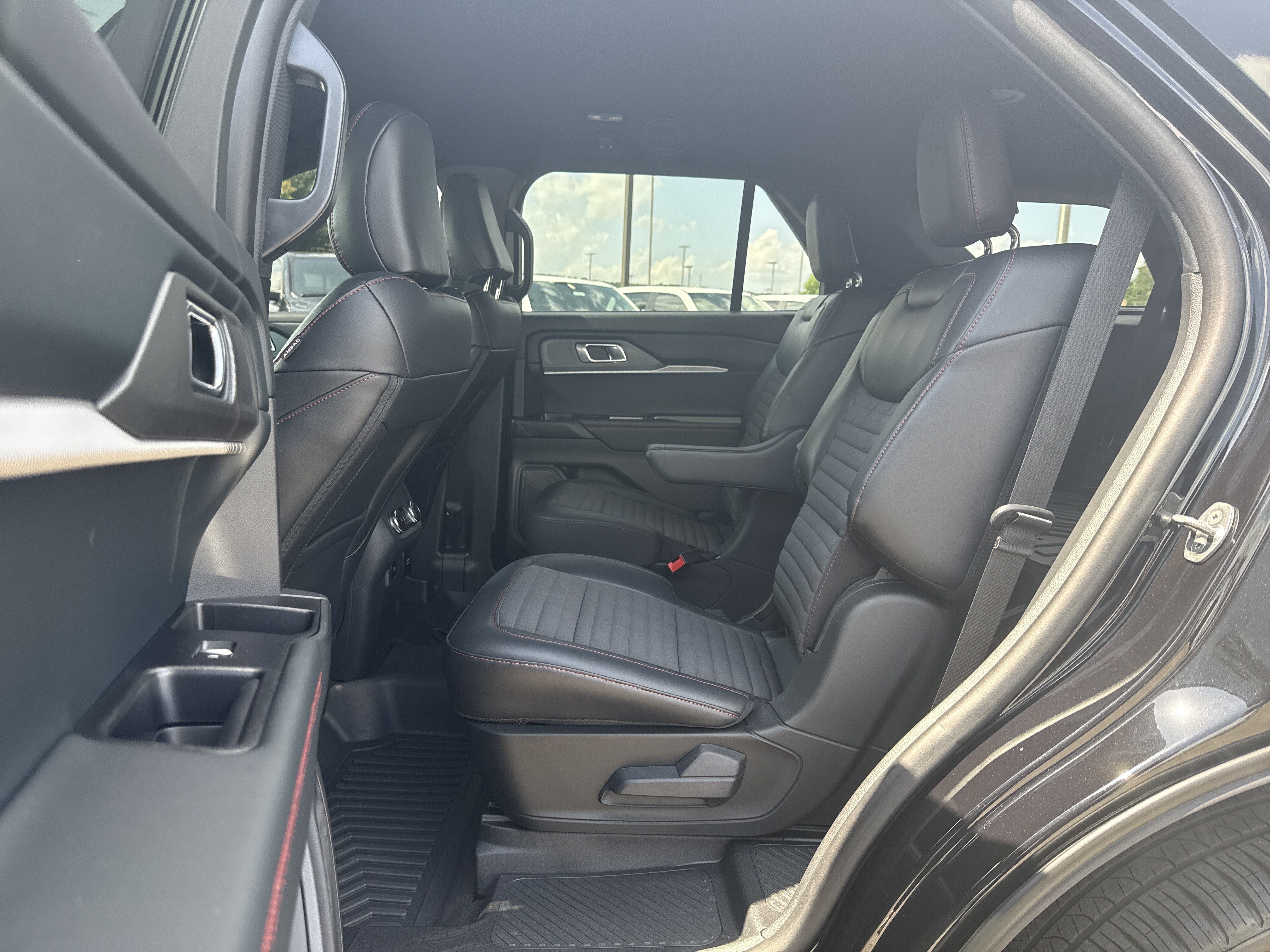 Used 2025 Black Ford ST-Line image 22