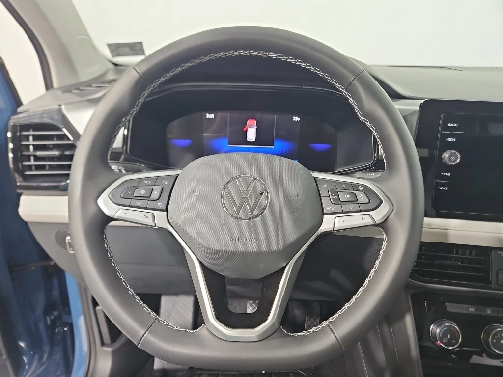 New 2027 Blue Volkswagen 1.5T S image 14