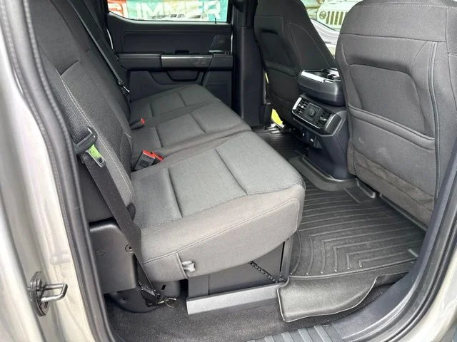 Used 2023 Silver Ford XLT image 23