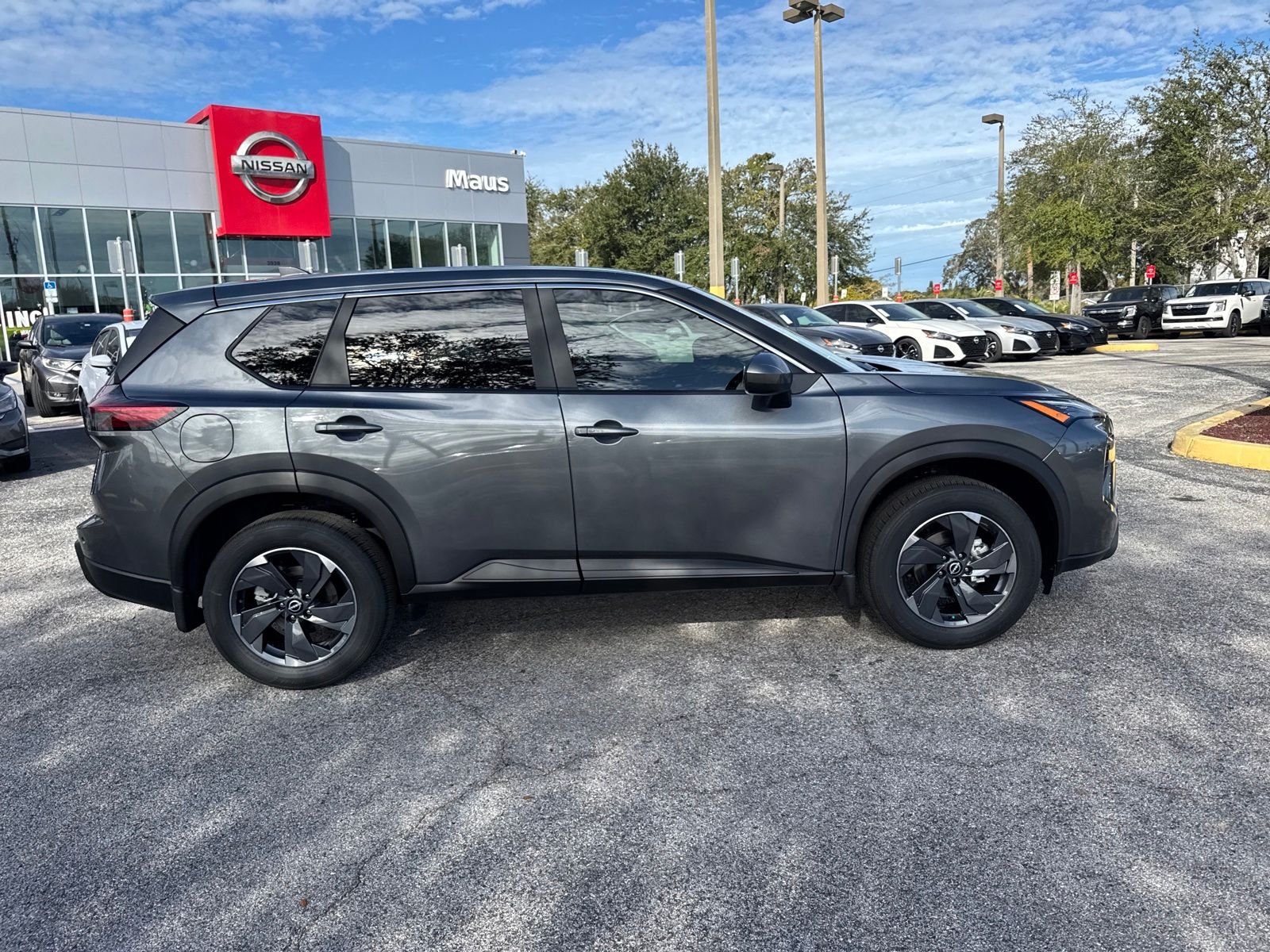 New 2026 Nissan Rogue SV 4D Sport Utility