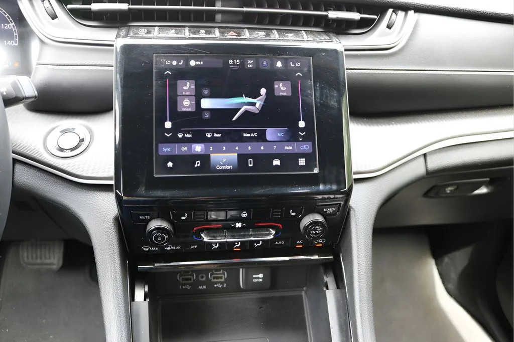Used 2023 Black Jeep Altitude X image 20