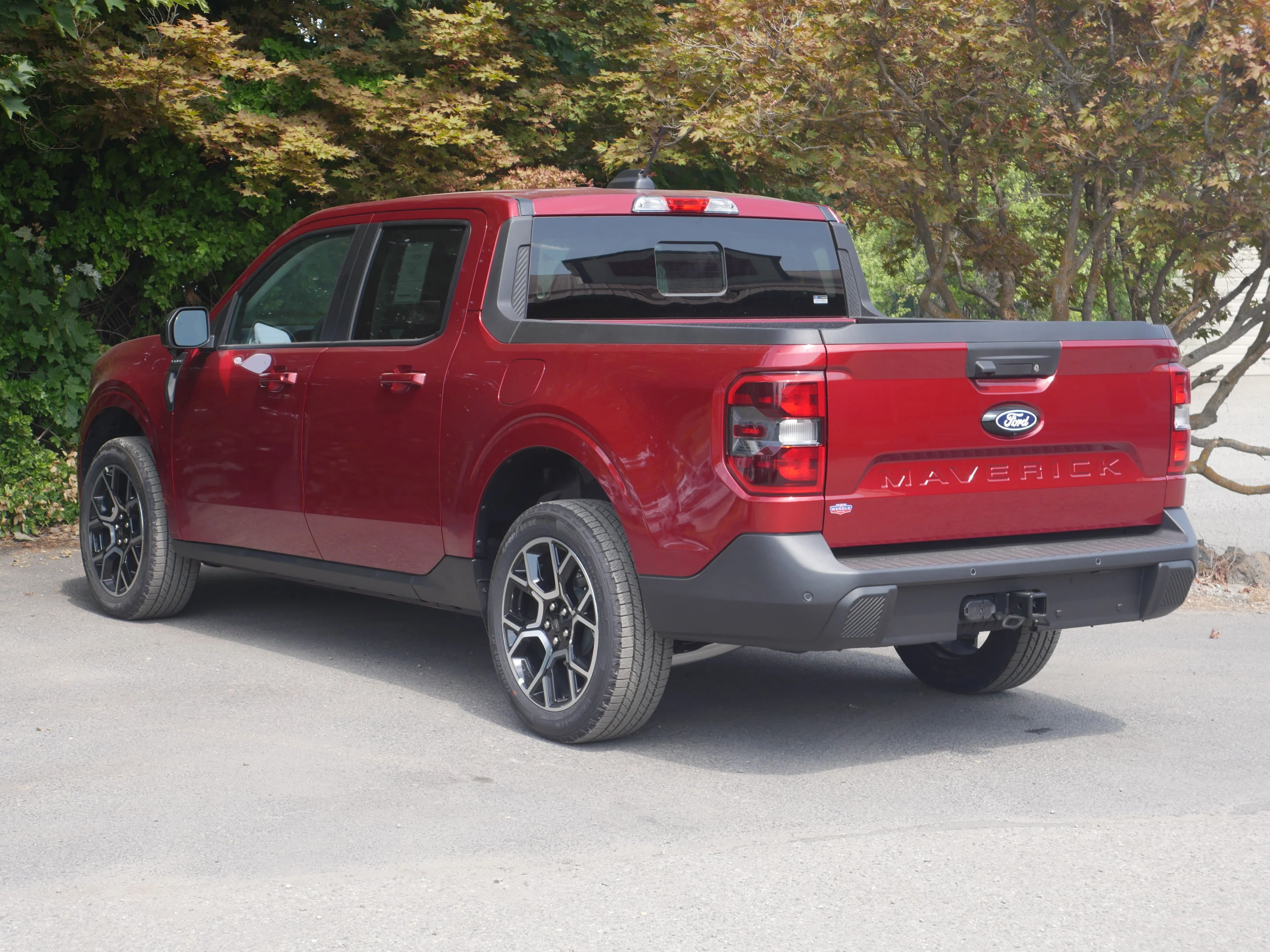 New 2026 RUBY RED TINTED Ford LARIAT image 19
