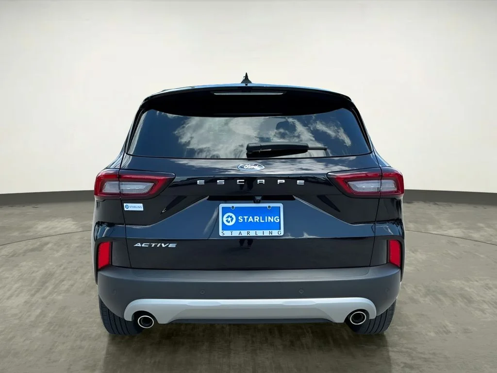 Used 2025 Black Ford Active image 6