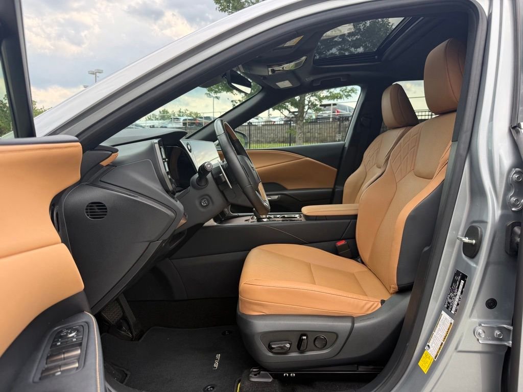 Certified Used 2025 IRIDIUM Lexus 350 Premium image 26