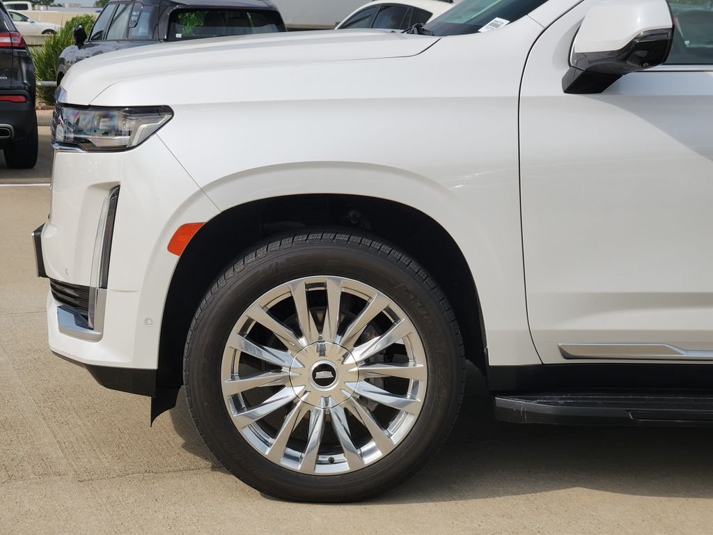 Used 2021 Crystal White Cadillac Premium image 8