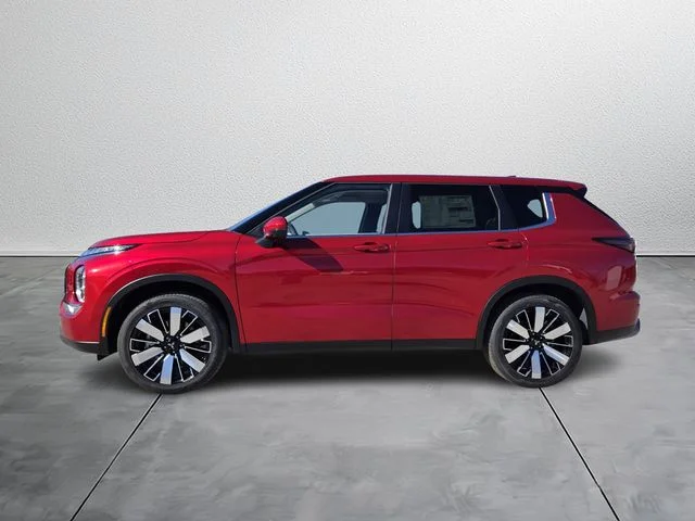 New 2026 Red Mitsubishi SE 1.5T S-AWC image 3