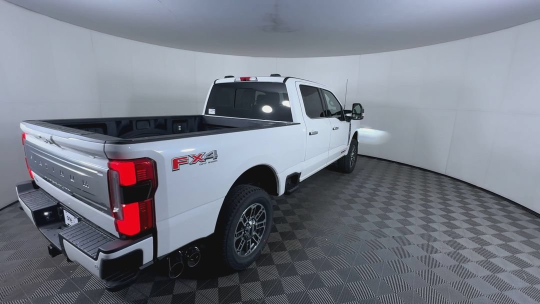 New 2027 Star White Metallic Tri-Coat Ford Platinum image 8