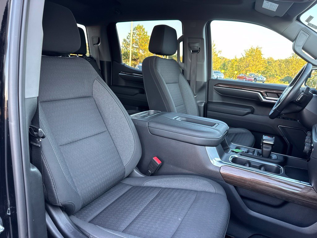Used 2022 Black Chevrolet LT Trail Boss image 23