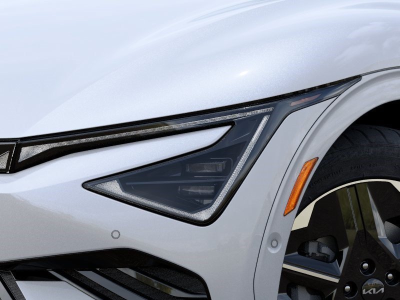 New 2026 Glacial White Pearl Kia GT-Line image 10