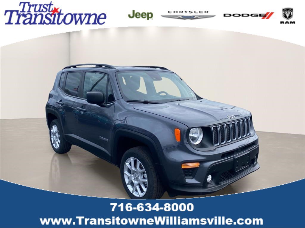 Certified Used 2023 Graphite Gray Jeep Latitude image 1