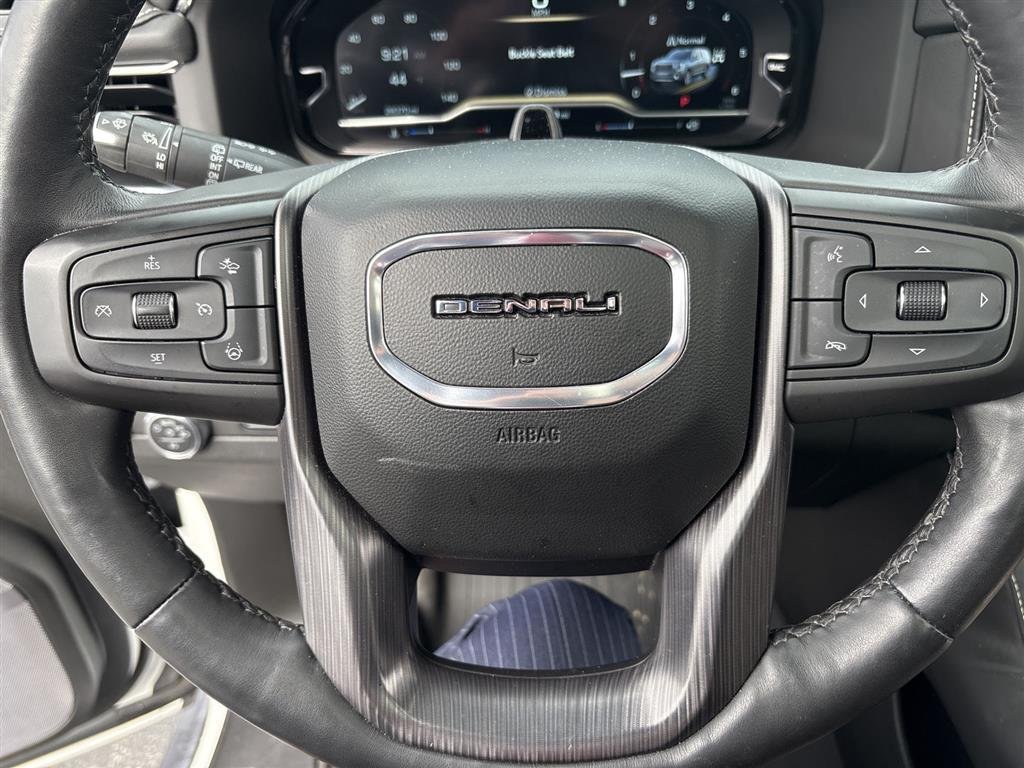 Used 2023 White Frost Tricoat GMC Denali Ultimate image 16