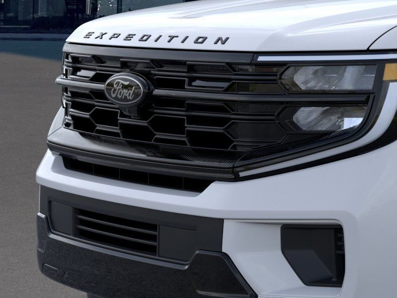 New 2026 Space Silver Metallic Ford Platinum® image 17