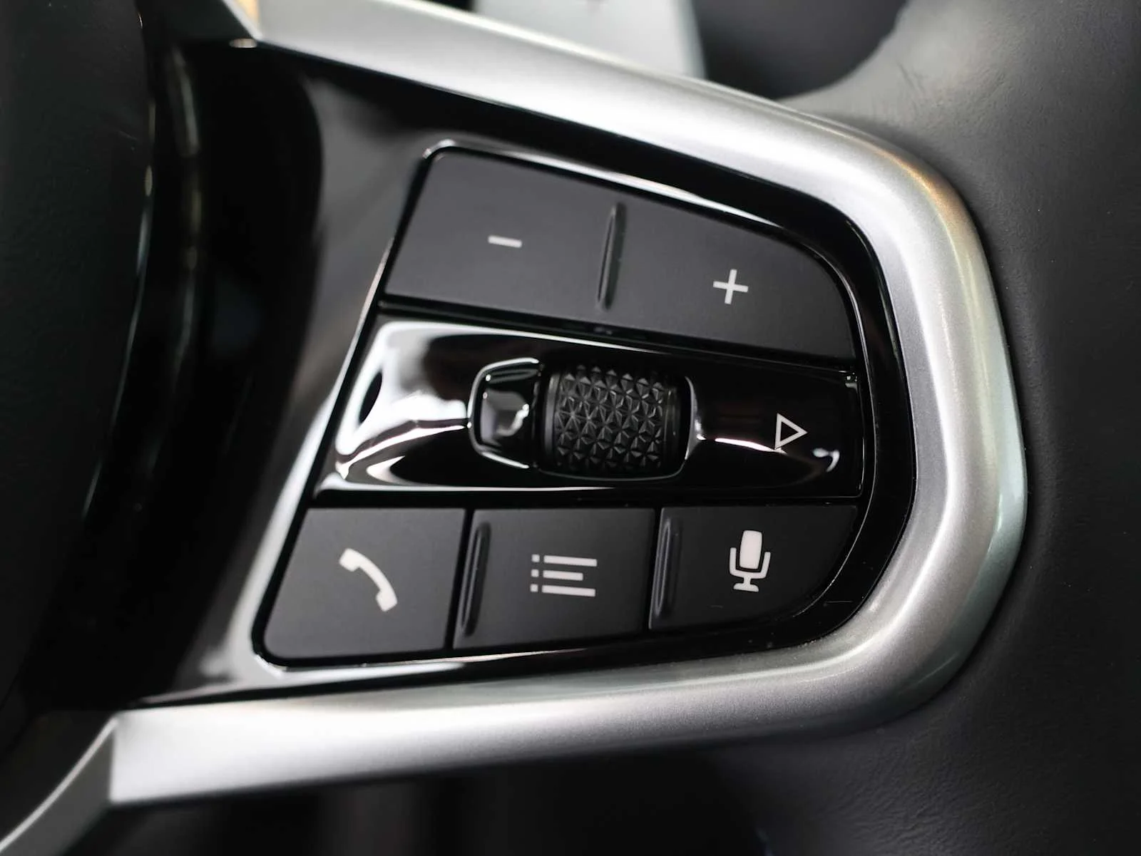 Certified Used 2026 Brooklyn Grey Metallic BMW M440i image 19