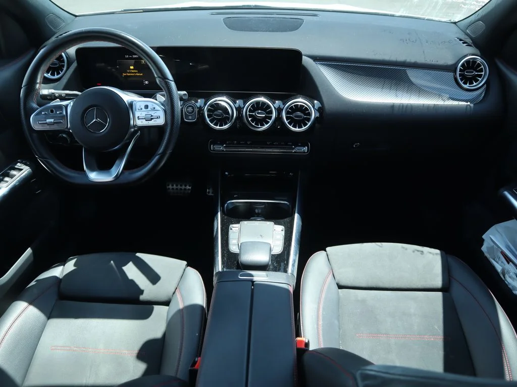 Used 2023 Silver Mercedes-Benz GLA 250 image 7