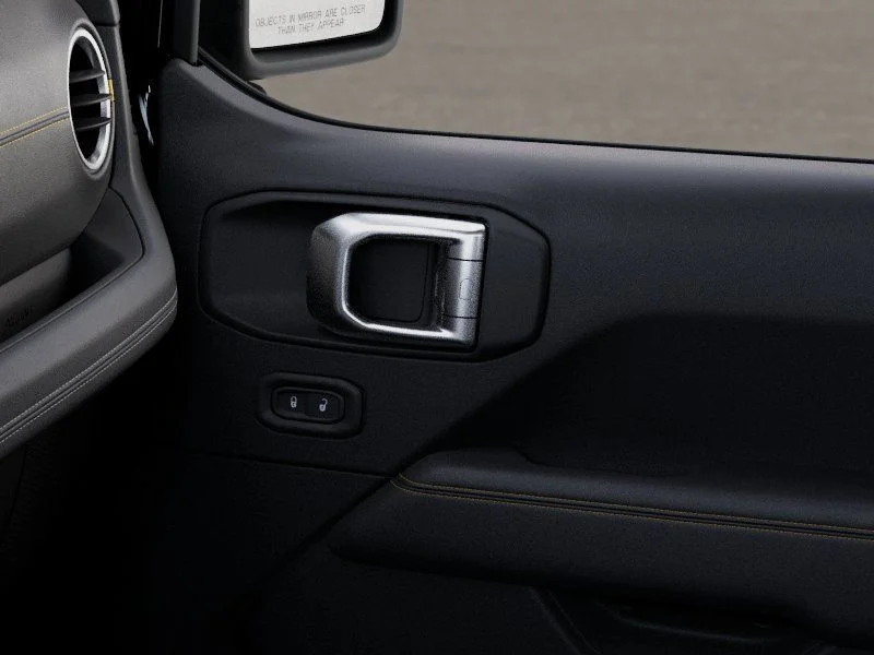 2025 Jeep Wrangler 4-Door Sahara - Photo 25
