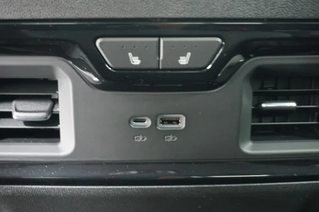 2026 GMC Sierra 2500HD AT4 - Photo 22