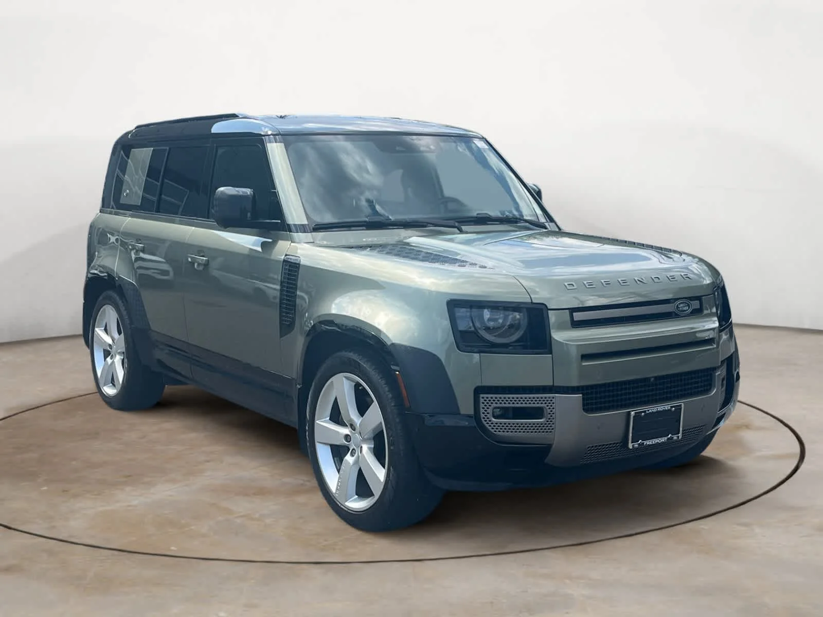 Certified Used 2024 Pangea Green Metallic Land Rover X-Dynamic SE image 7