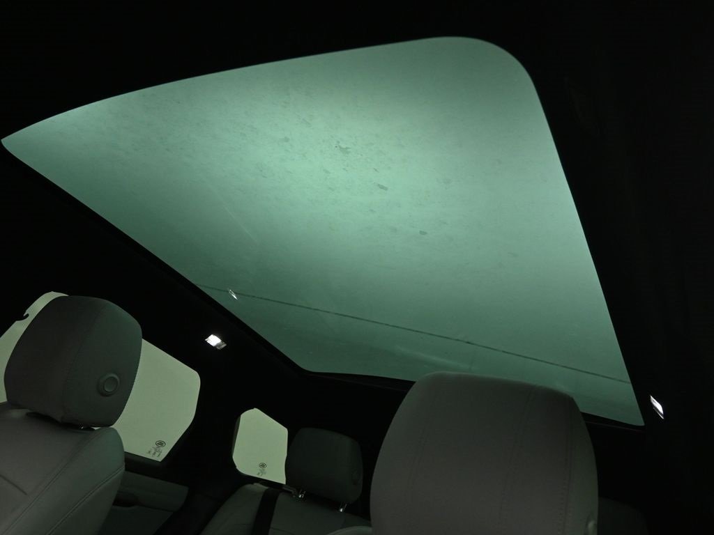 2020 LAND ROVER RANGE ROVER EVOQUE - Image 10