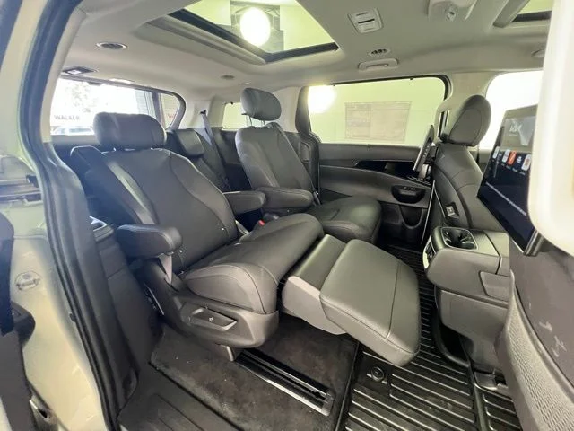 New 2026 White Kia SX Prestige image 47