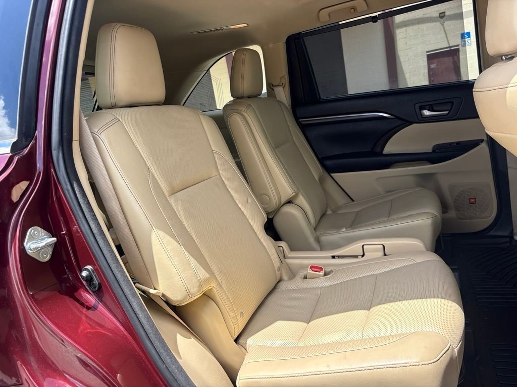 Used 2015 Red Toyota Limited Platinum V6 image 15