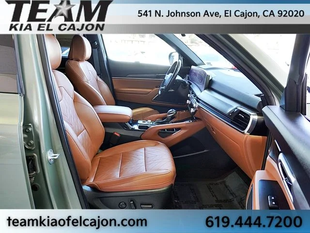 Used 2024 Green Kia SX X-Line AWD image 13