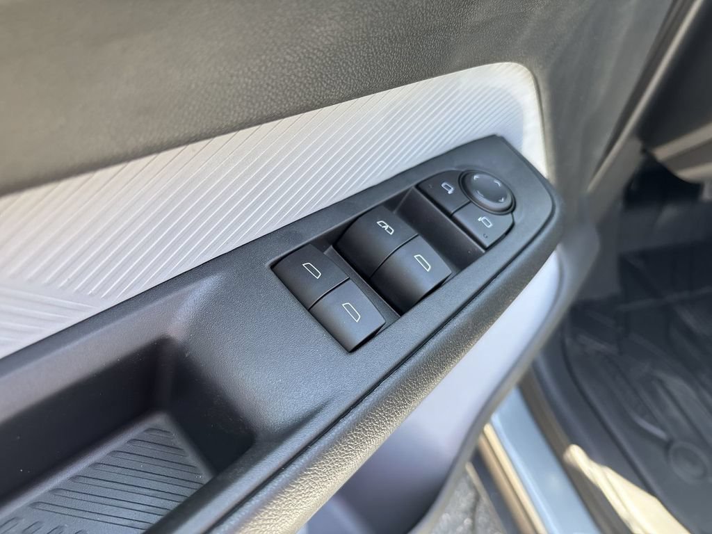 New 2027 Sterling Grey Metallic Chevrolet LT image 23