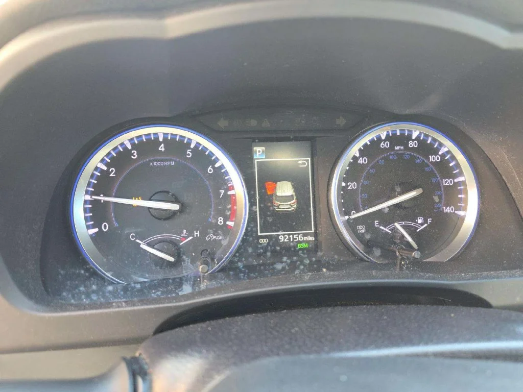 Used 2018 Black Toyota XLE image 3