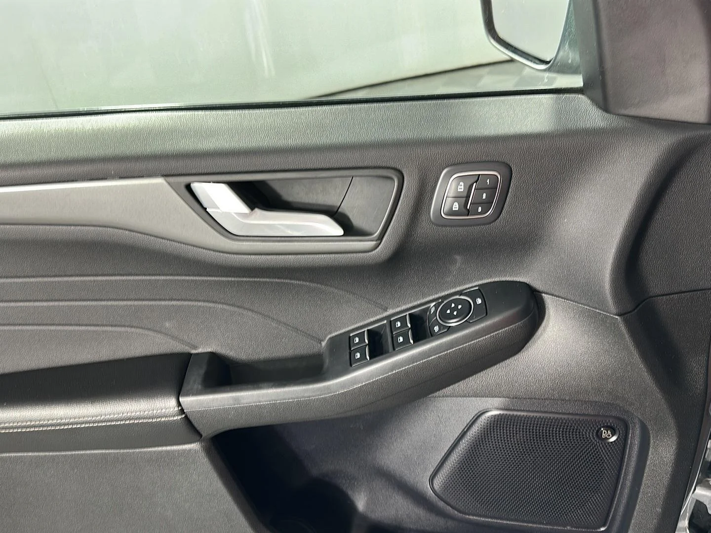 Used 2023 Iconic Silver Ford Active image 13