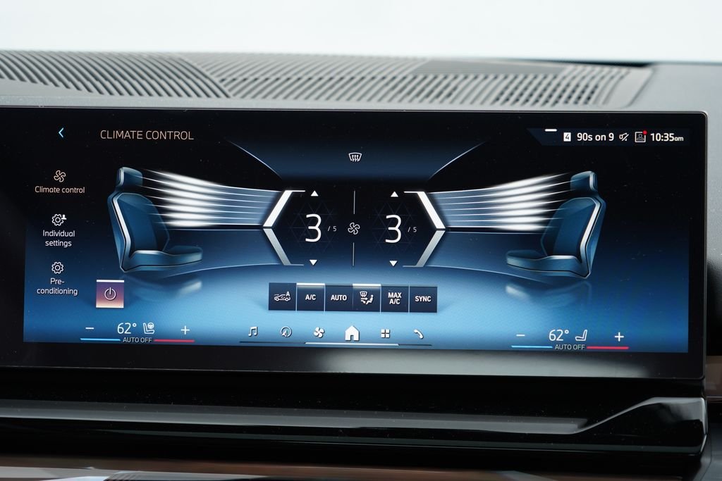 New 2027 Phytonic Blue Metallic BMW eDrive40 image 23