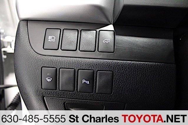 Certified Used 2019 White Toyota Limited image 11