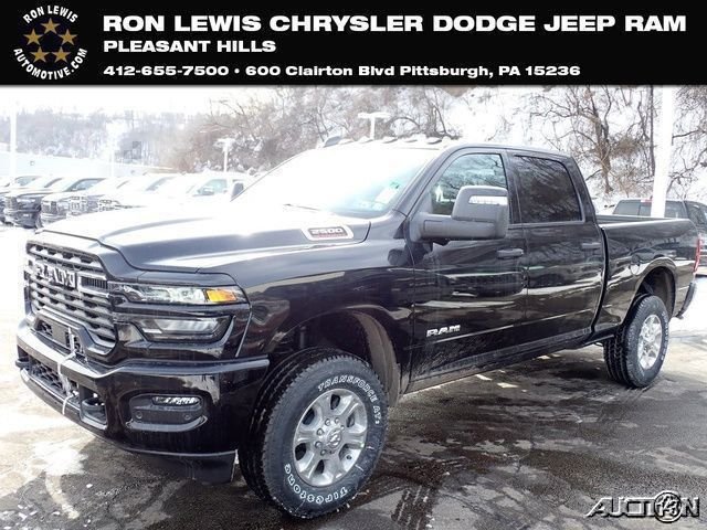 Diamond Black Crystal Pearlcoat 2026 RAM 2500 Big Horn Crew Cab 4WD Pickup Truck Four-Wheel Drive